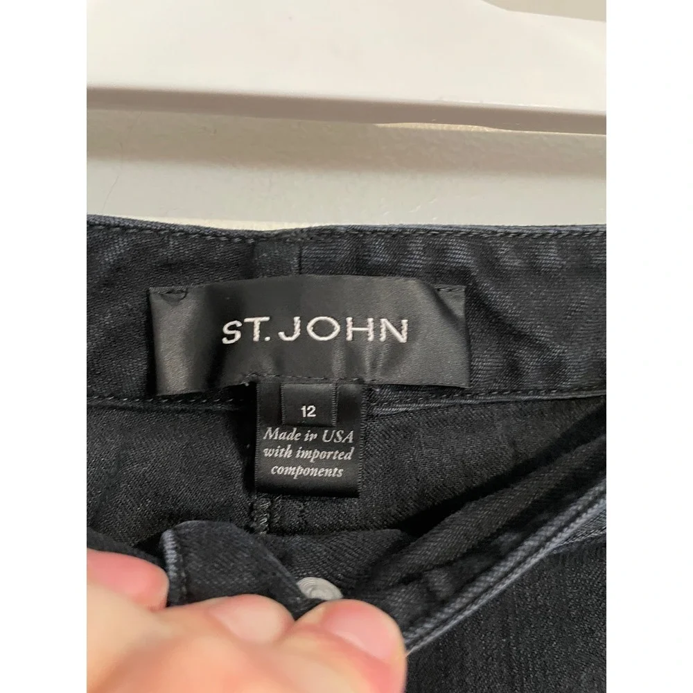 St.‎ John Black Cuffed Ankle Slim Jeans Size 12 Quiet Lusury Designer Classic